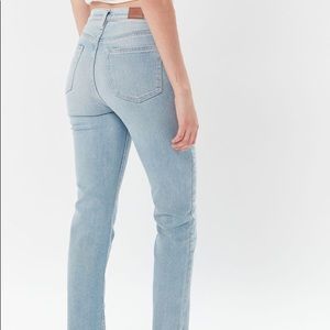 BDG High Rise Girlfriend Jean Faded Wash